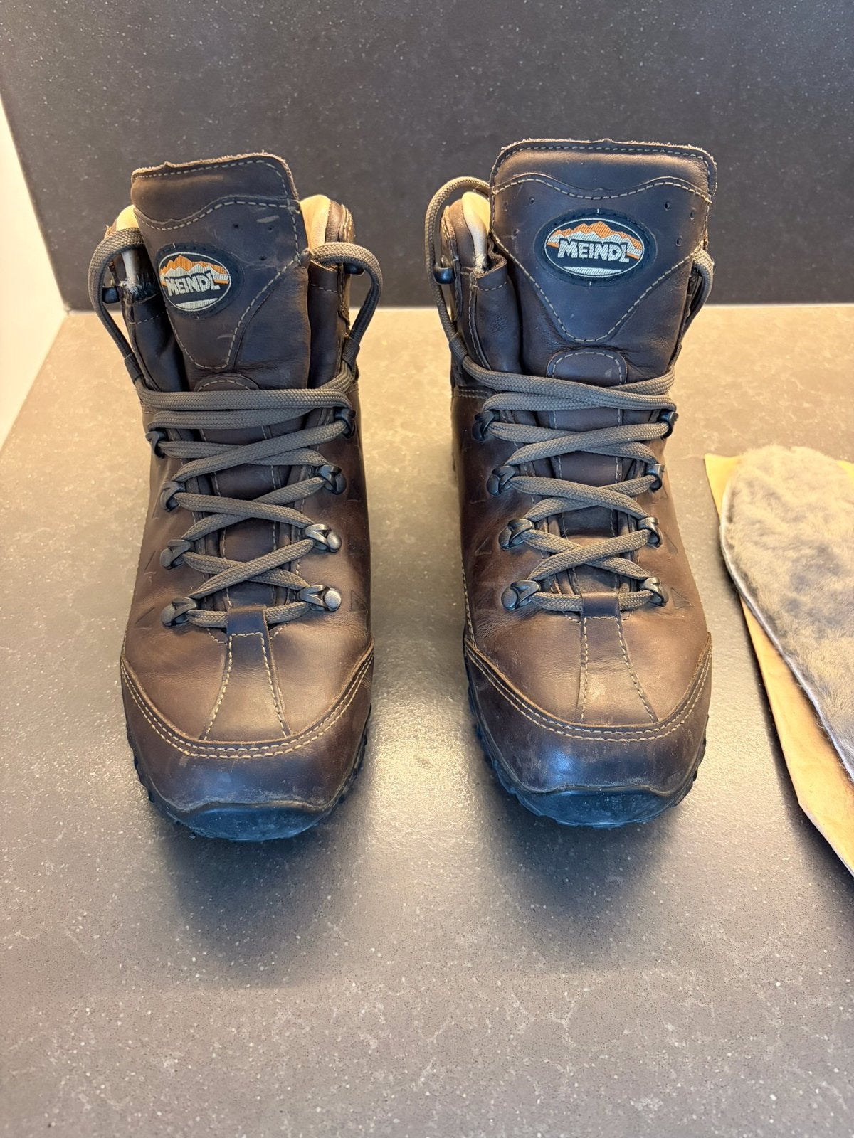 Dames wandelschoenen Meindl 5 1/2 ———> = maat 39, Sport en Fitness, Bergsport en Wandelen, Ophalen, Zo goed als nieuw