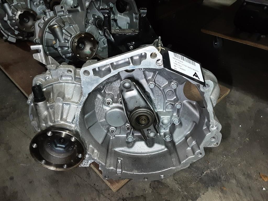 BOITE DE VITESSES Polo IV Classic (9N5 / 6) (JXY02R301107A), Autos : Pièces & Accessoires, Volkswagen, Mevr. I. Hauben, Utilisé