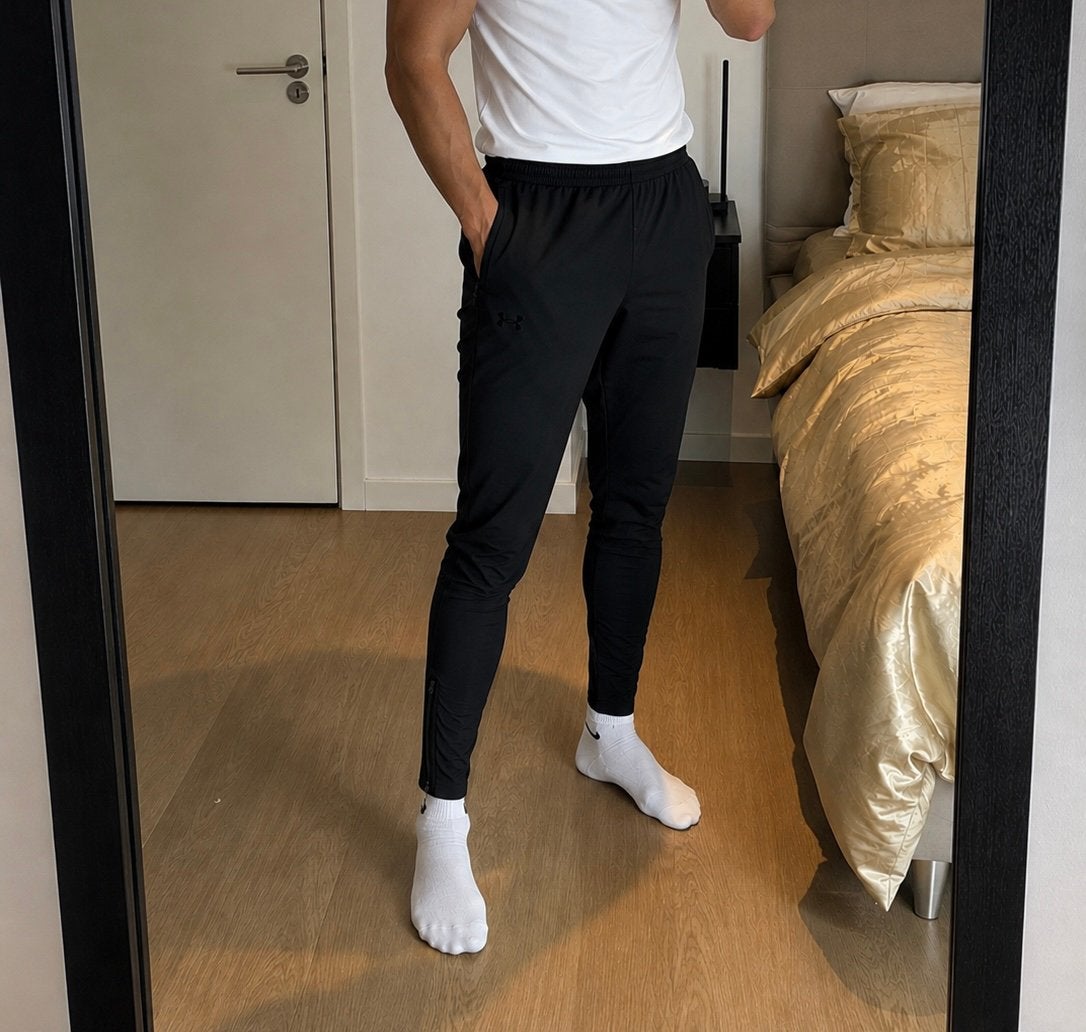 Très beau jogging under armour taille M neuf sans etiquette, Enlèvement, Comme neuf