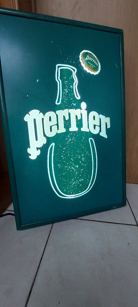 Reclameverlichting Perrier, Ophalen of Verzenden, Nieuw, Lichtbak of (neon) lamp