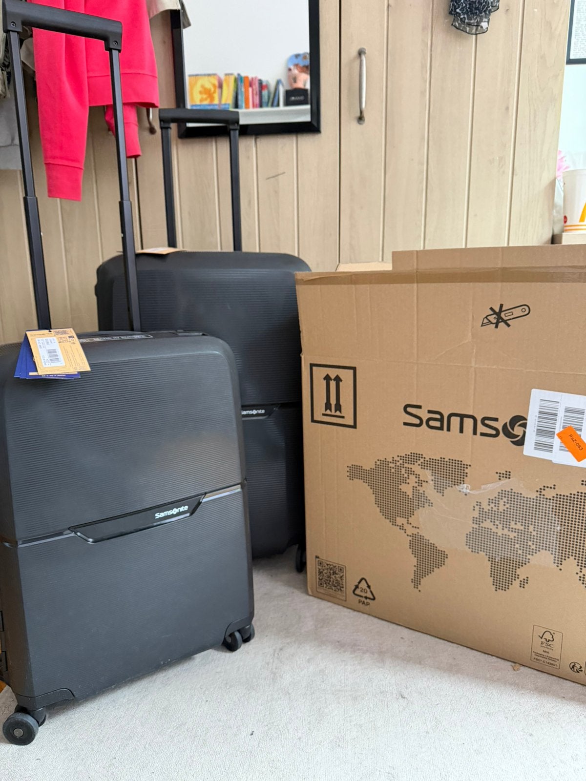 Valises Samsonite, Neuf, Enlèvement ou Envoi, Plastique dur, 45 à 55 cm