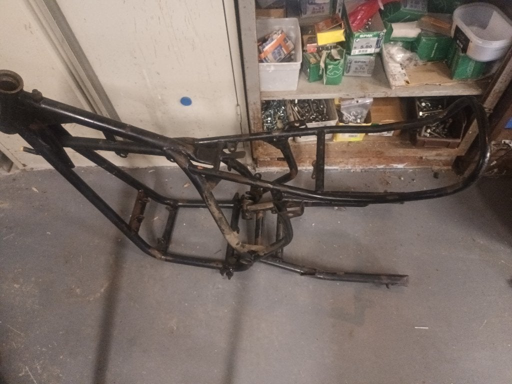 Montesa Cappara VB: Kader, Motoren, Ophalen, Gebruikt