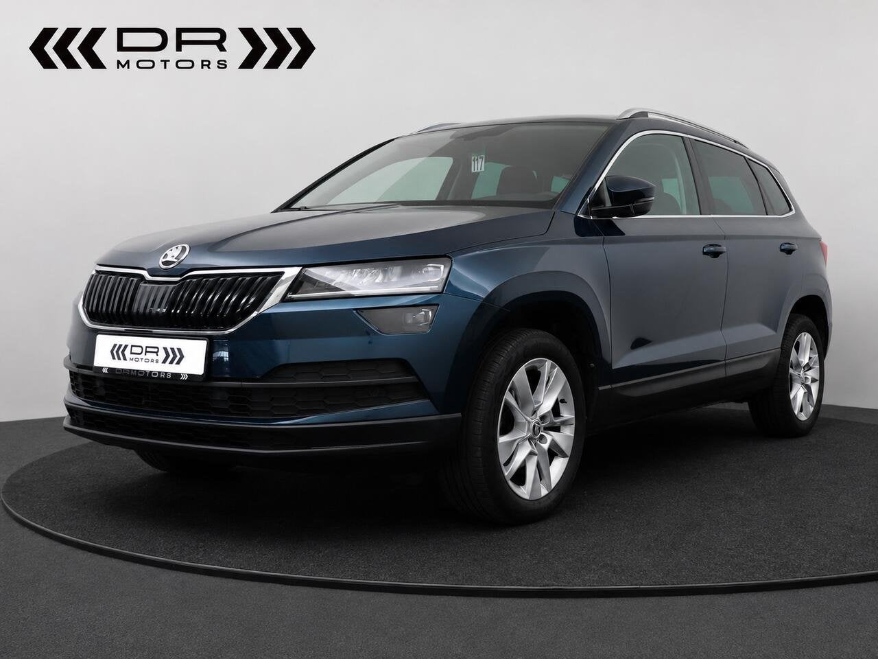 Skoda Karoq 1.5 TSI DSG AUTOMAAT - ADAPTIVE CRUISE - VERWAR, Autos, Achat, Euro 6, Entreprise, 0 kg