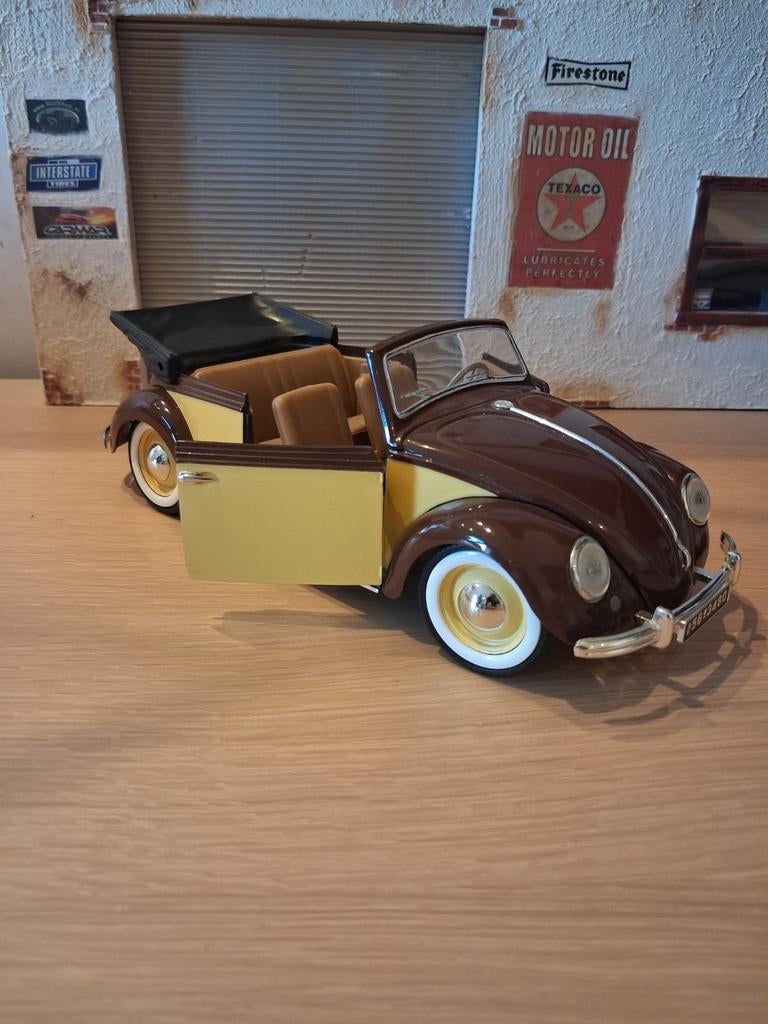 VW Coccinelle Décapotable "deux-couleur", Enlèvement ou Envoi