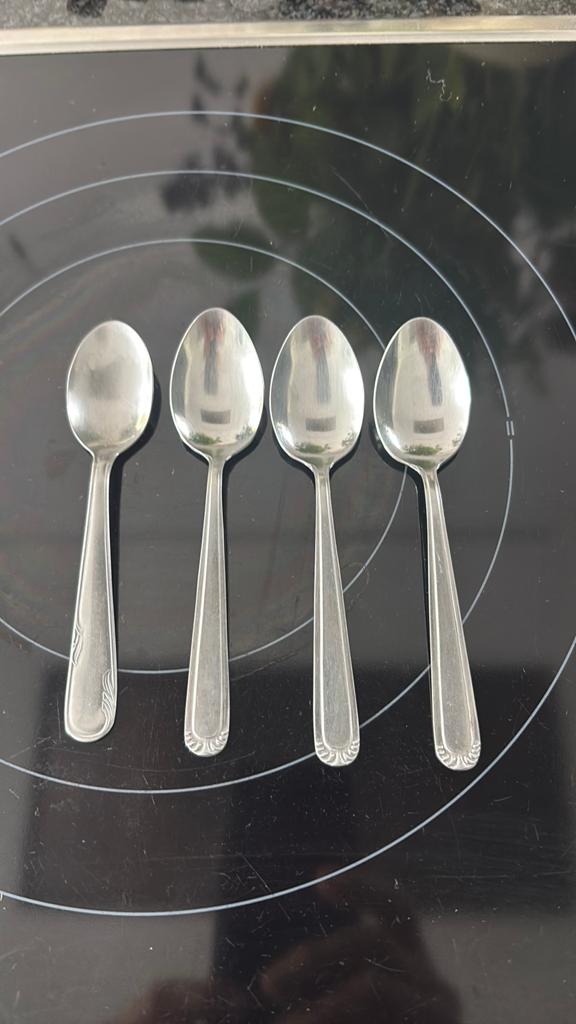4 koffielepels (doos 5), Antiek en Kunst, Antiek | Bestek, Ophalen