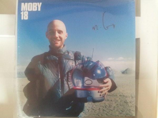 Moby — 18 (signed by Moby), 2010 - 2019, Ambiënt of Lounge, Ophalen of Verzenden, Zo goed als nieuw