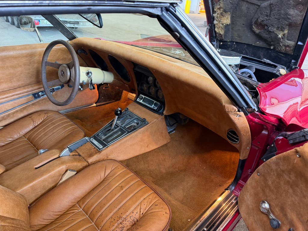 Corvette c3 stingray 1976, foto 10