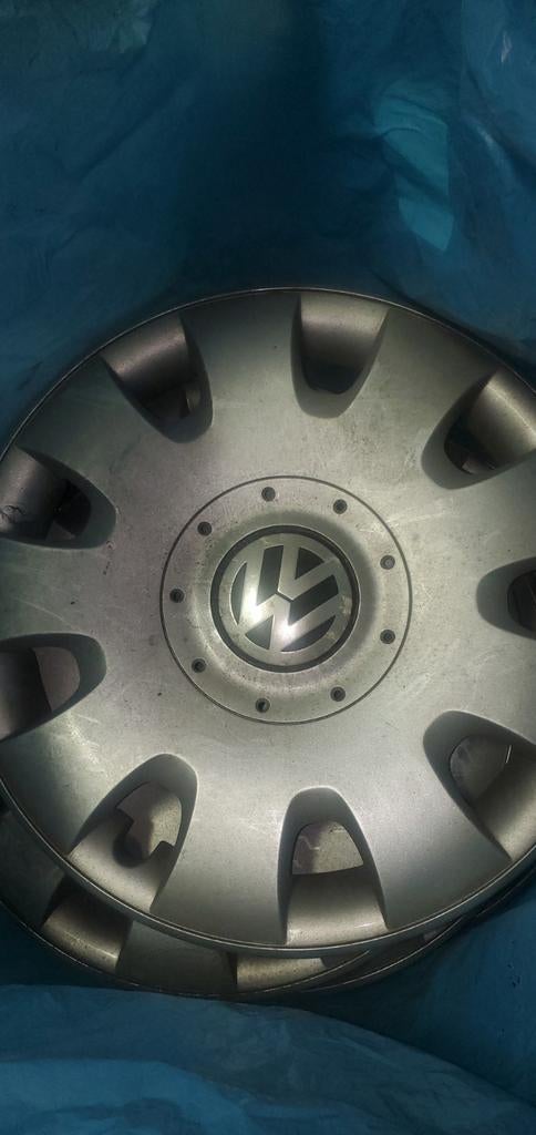 Cache pneus vw gris en bonne état, Autos, Entreprise, Achat