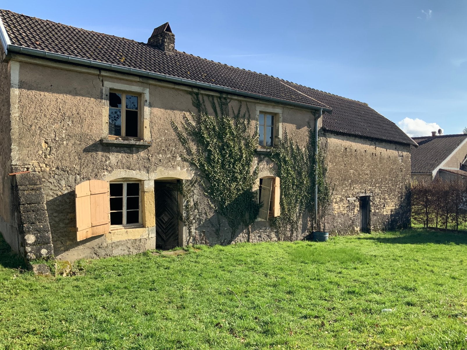 Grange a vendre France, Immo, Étranger, 200 m², Campagne, Ventes sans courtier, France