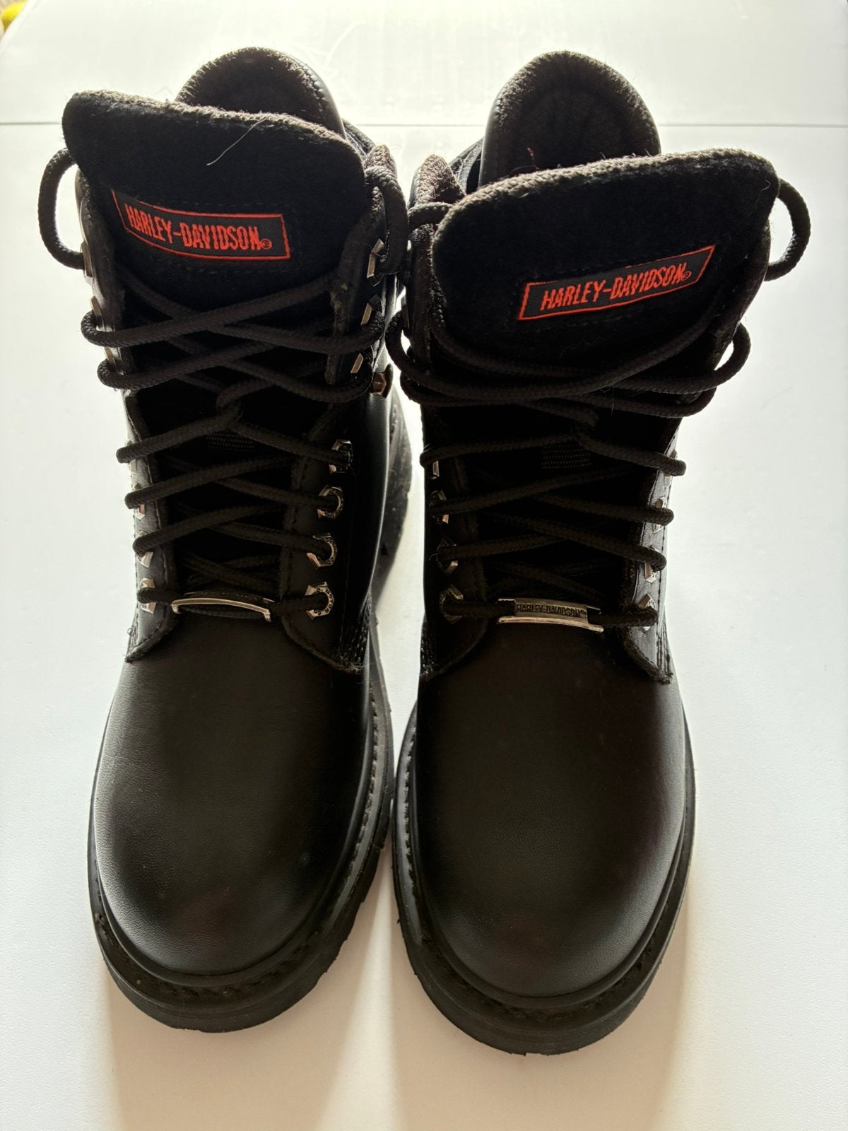 Harley-Davidson boots, Ophalen