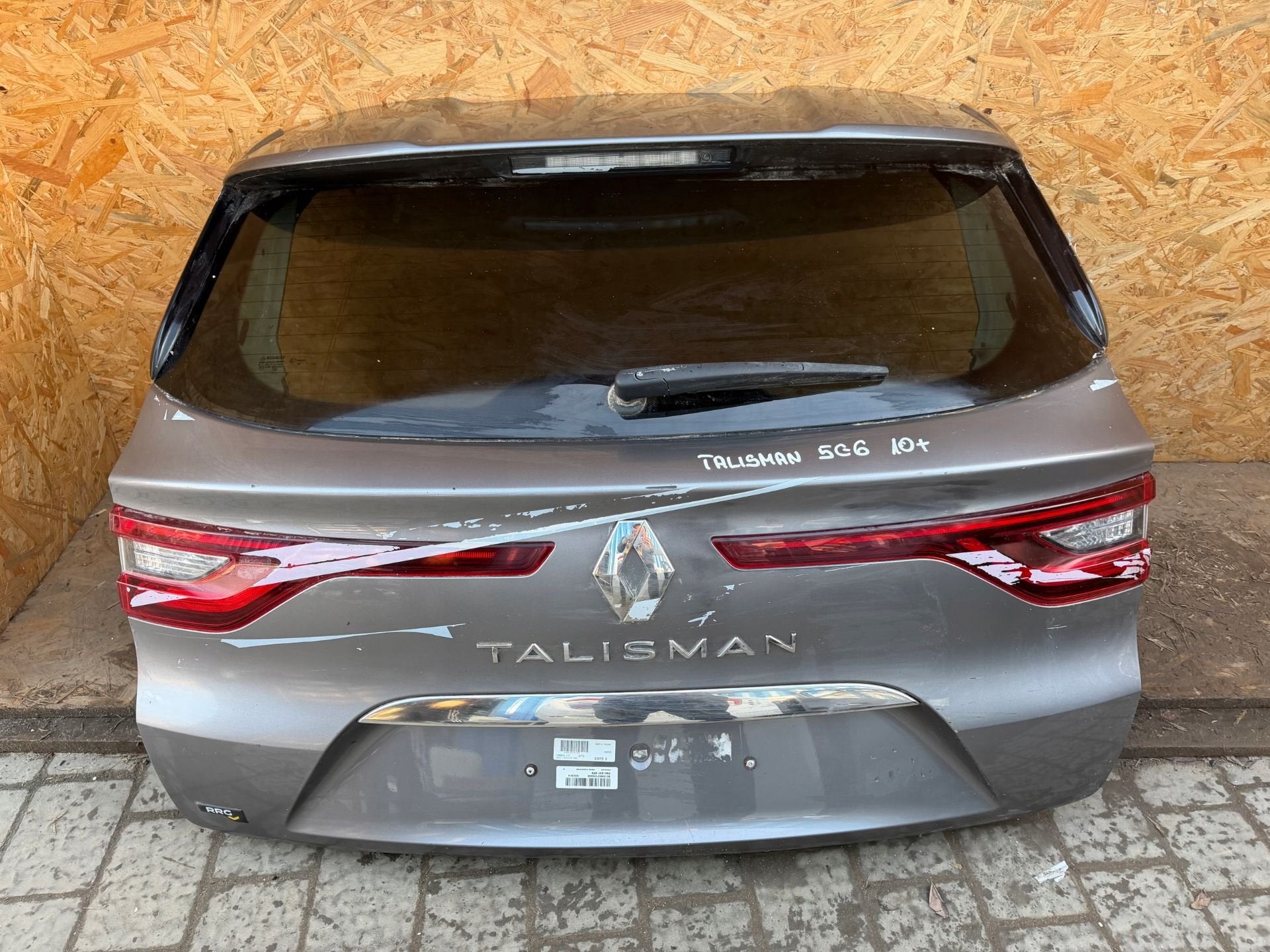 Renault Talisman Kombi Achterklep, Renault Group, Gebruikt, Contact.group@renault.com, Avenue du General Leclerc 122bis
92100  Boulogne-Billancourt, FR