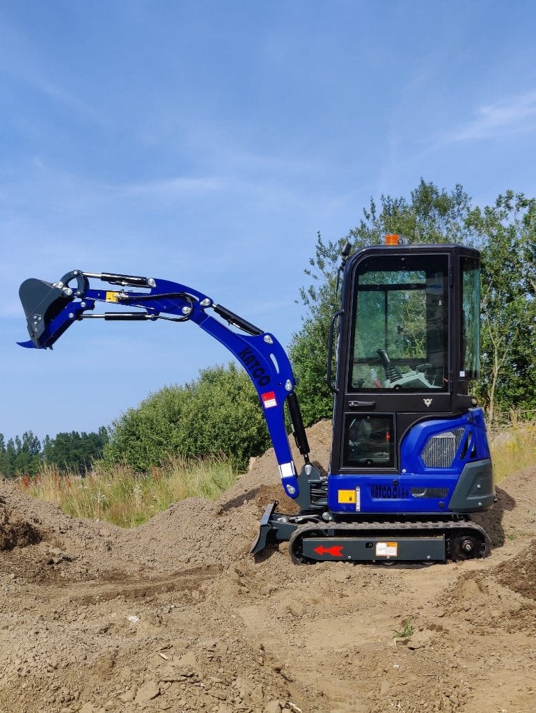 NOUVELLE MINI-PELLE AVEC CABINE 1800 KG, Enlèvement, Neuf
