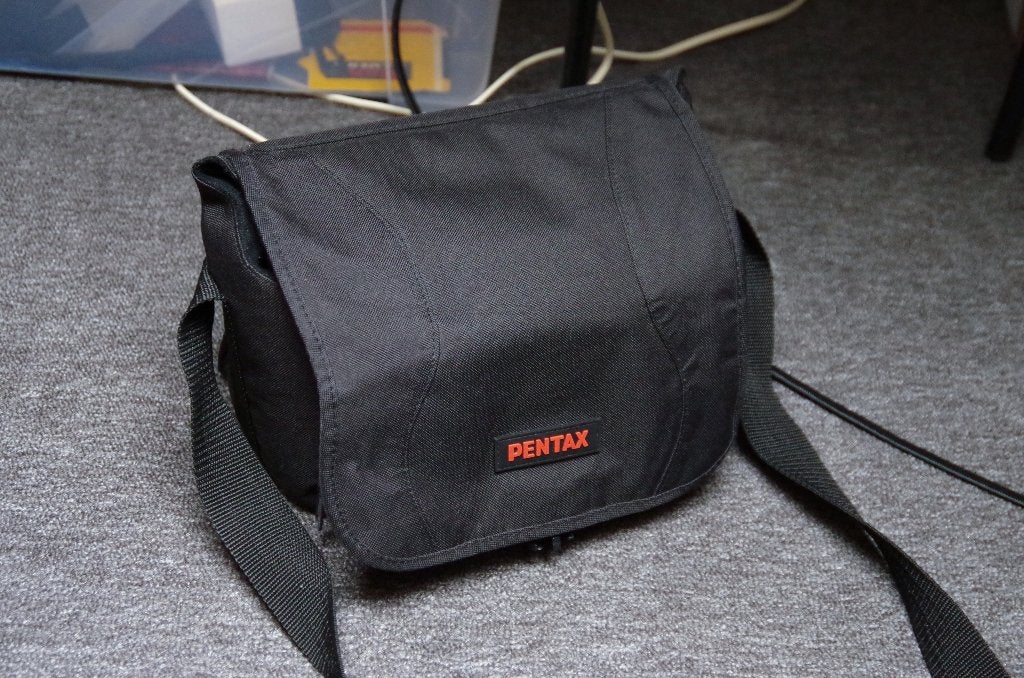 Étui pour appareil photo Pentax original, Autres marques, Enlèvement ou Envoi, Comme neuf, Sac à bandoulière