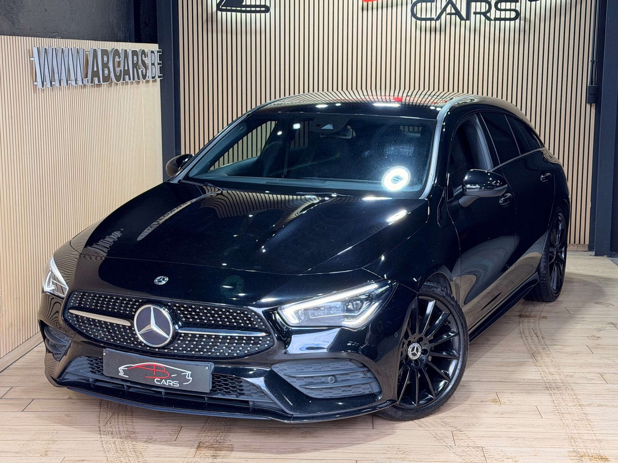 Mercedes-Benz CLA-Klasse 200 D * PACK AMG * GARANTIE 12 MOIS, Auto's, Automaat, CLA, Gebruikt, 4 cilinders
