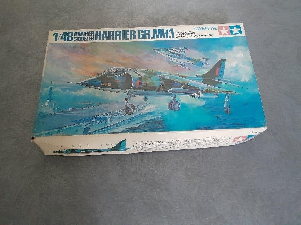 Kit de construction Harrier, Enlèvement ou Envoi, Comme neuf, Avion, Plus grand que 1:72