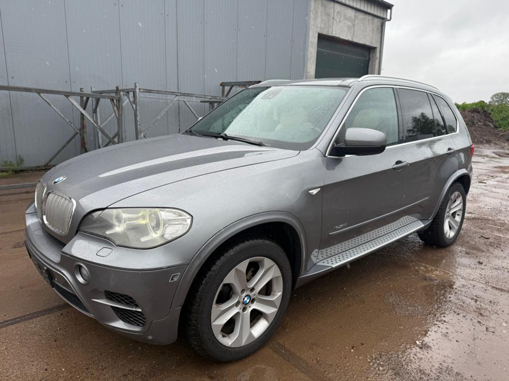 Bmw X5 40d / 2012 / 245.000 km / FULL OPTION! Rijdt perfect!, X5, Bedrijf, Diesel, Te koop