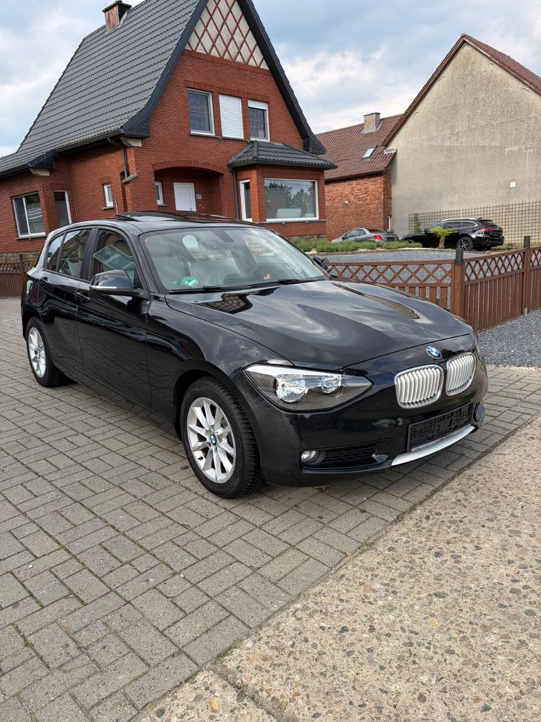 BMW 114 URBAN 1.6 benzine euro 6 heel proper, Auto's, BMW, 1 Reeks, Euro 6, Bedrijf, Handgeschakeld