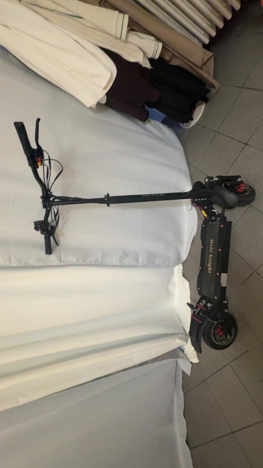 Trottinette électrique Halo Knight – Double moteur –, Enlèvement, Utilisé, Protection de pluie