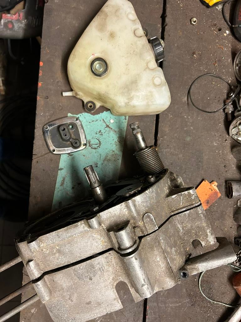 Suzuki a100 onderdelen, Fietsen en Brommers, Brommeronderdelen | Oldtimers, Ophalen of Verzenden