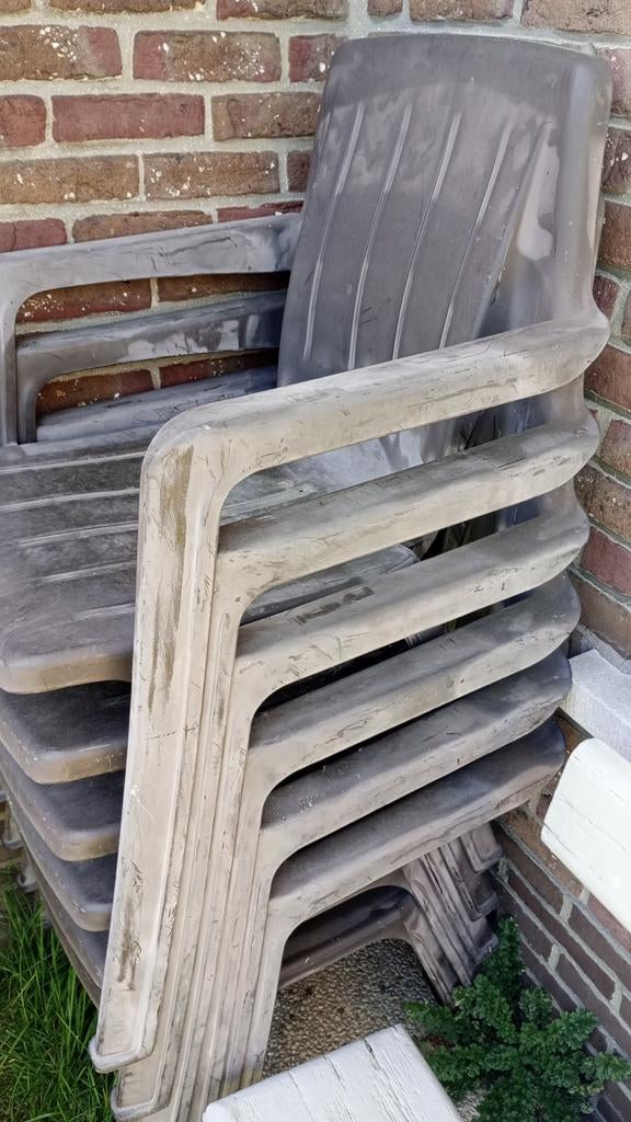 6 stapelstoelen - 10€ stuk of 50€ alle 6, Tuin en Terras, Ophalen