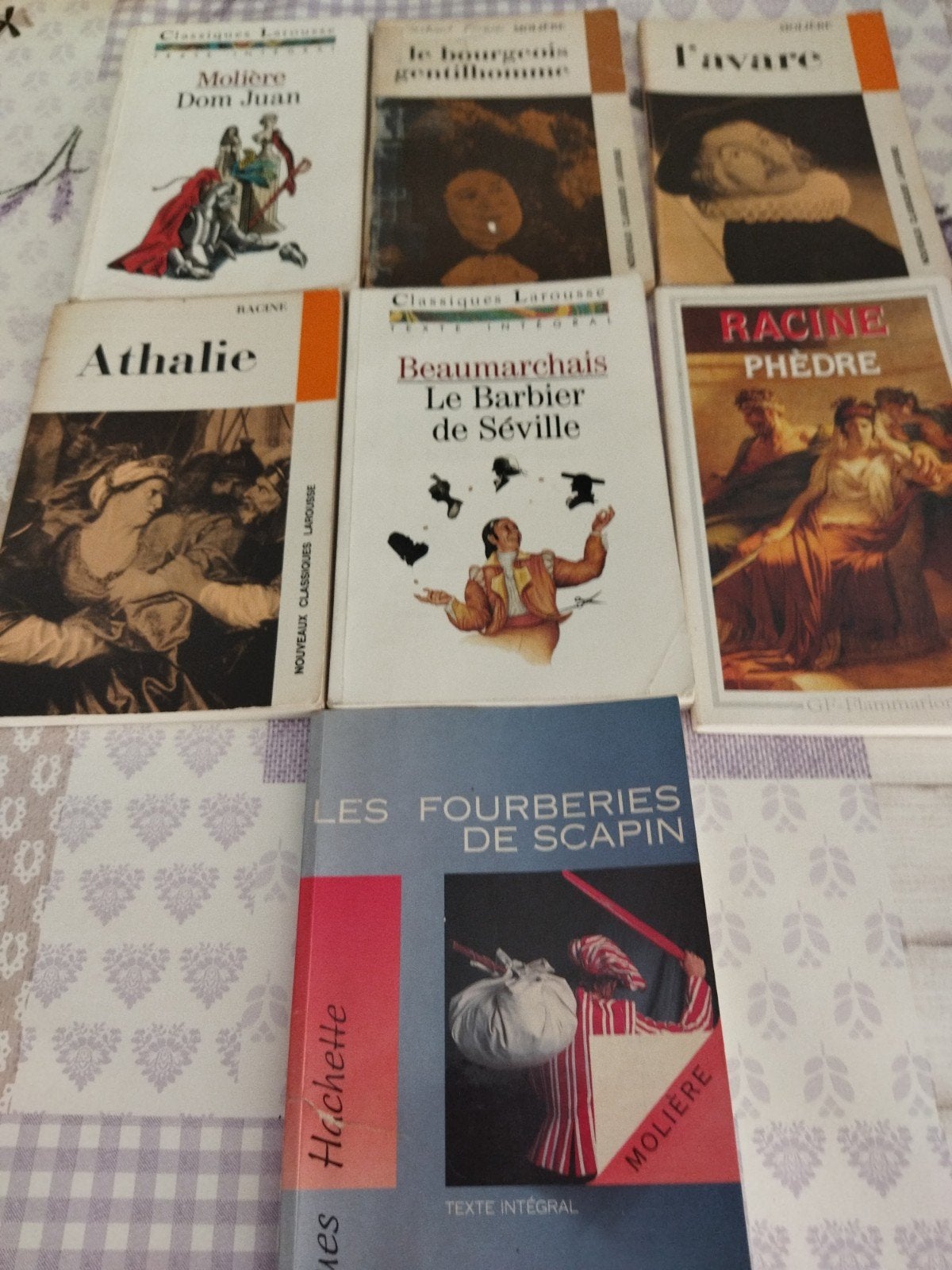 différentes pièces de théâtre, Livres, Enlèvement ou Envoi, Utilisé, Théâtre, Molière