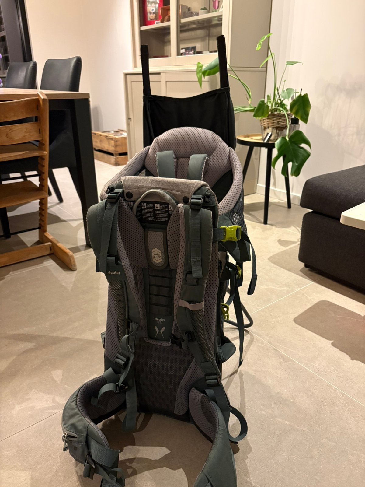 Wandelrugzak Deuter Kid Comfort Active 2024, Zo goed als nieuw, Rug, Draagzak, Ophalen