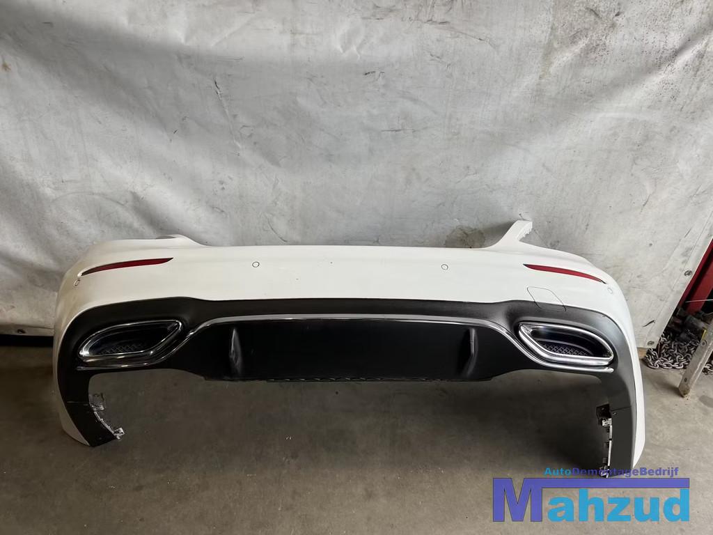 MERCEDES E-klasse W213 sedan Wit achterbumper 2016+, Gebruikt, Mercedes-Benz AG, Mercedes-Benz, Mercedesstrasse 120
70372  Stuttgart, DE