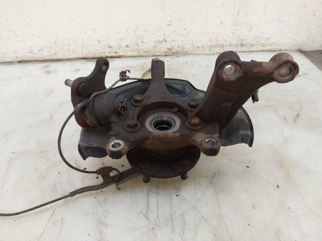 FUSEE LINKS VOOR Toyota RAV4 (A4) (|4321242081|), Gebruikt, Kundenbetreuung@toyota.de, Toyota, Toyota-Allee 2
50858  Köln, DE
