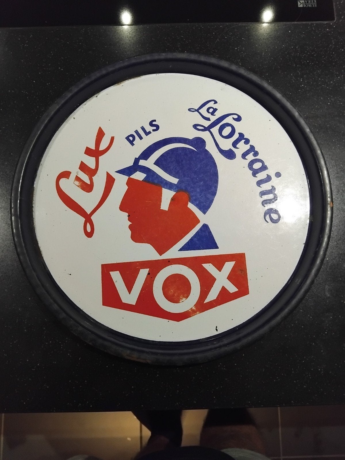 Plat à bière de luxe en émail Laloraine, Enlèvement ou Envoi