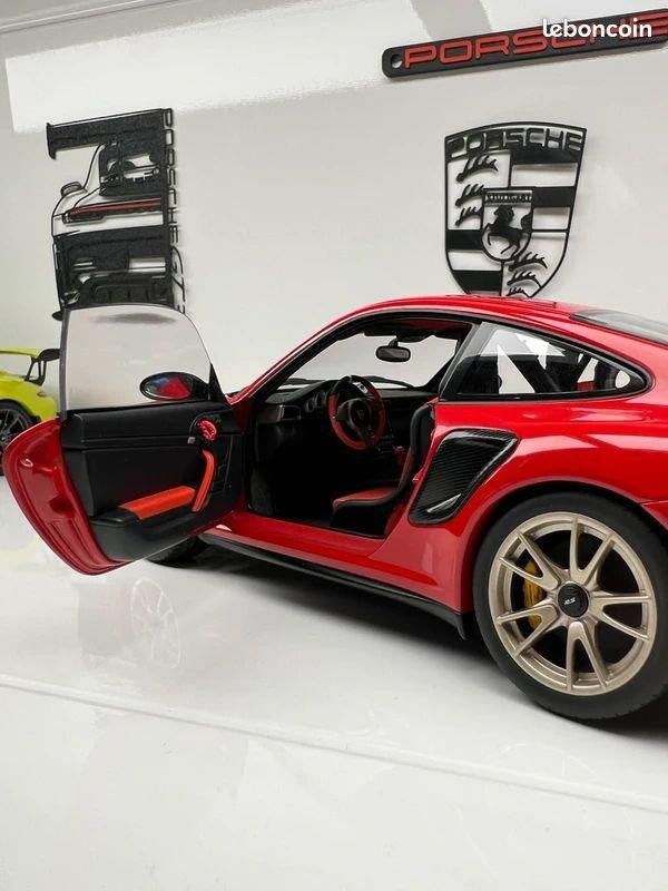 1/18 Porsche 997  GT2 RS, Enlèvement ou Envoi, Utilisé, Voiture, Autoart