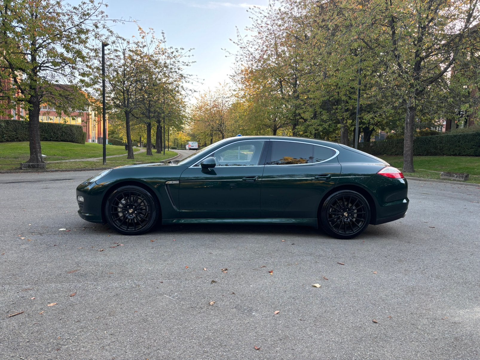 Porsche Panamera S 4.8i V8 PDK - **Jet Green Pearl / Top, Cuir, Euro 5, Achat, 5 portes