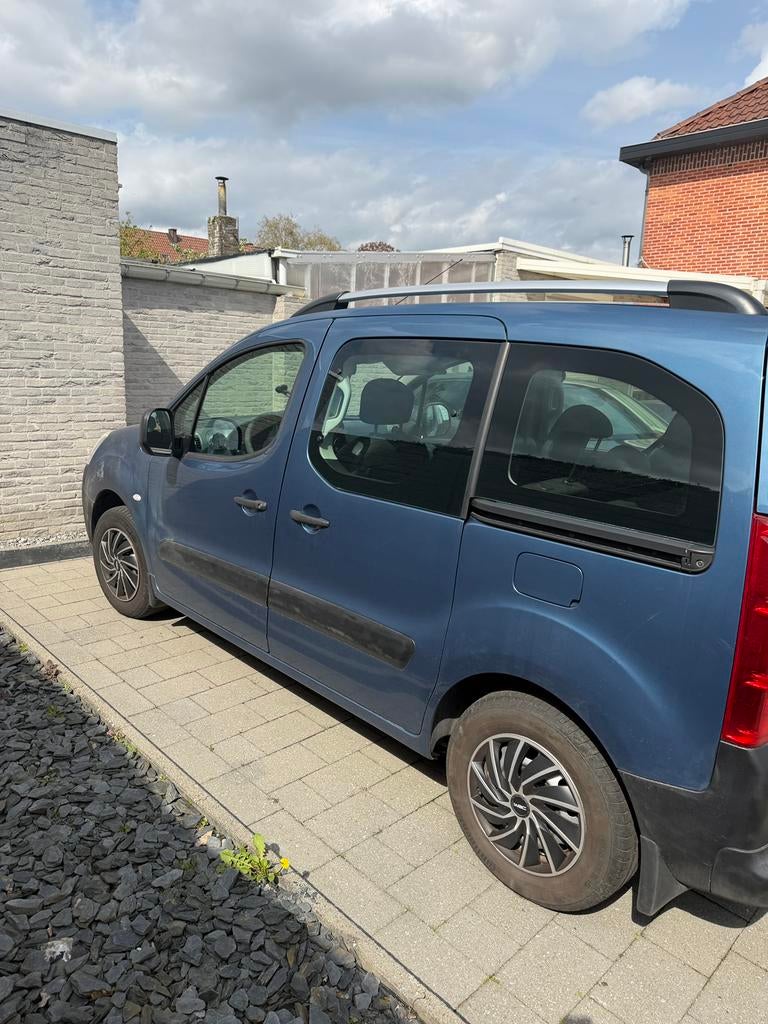 Citroën berlingo Multispace Diesel, Voorwielaandrijving, Euro 5, Zwart, 4 cilinders
