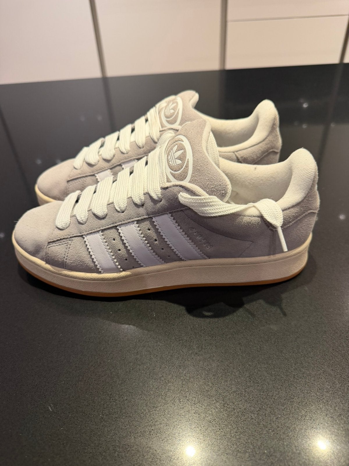 ADIDAS: sneakers mannen, Ophalen of Verzenden, Zo goed als nieuw, Wit, Sneakers