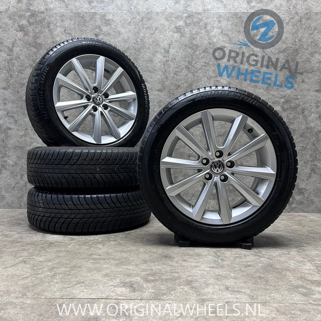 16 inch originele Merano velgen + winterbanden VW Polo, Autos : Pièces & Accessoires, Pneus et Jantes, Pneus hiver, 16 pouces