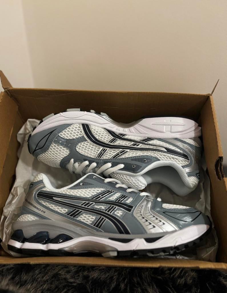 Asics Kayano 14, Enlèvement ou Envoi, Neuf, Chaussures