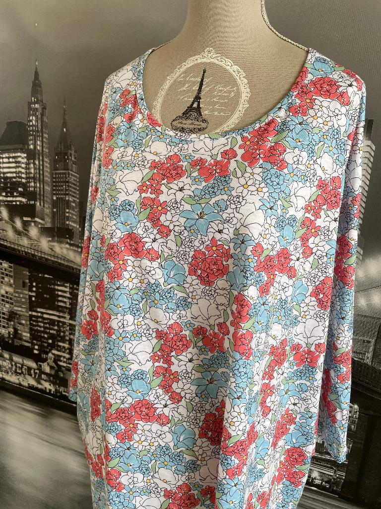 veelkleurig T-shirt - 50 - 3/4 mouw, Kleding | Dames, T-shirts, Overige kleuren, Verzenden, Maat 46/48 (XL) of groter, Zo goed als nieuw