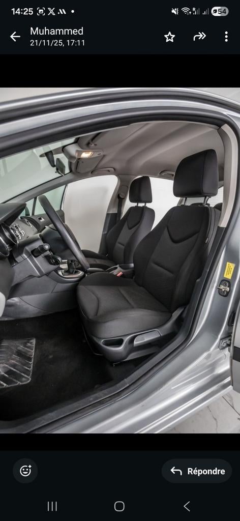 Peugeot 308 gris métal