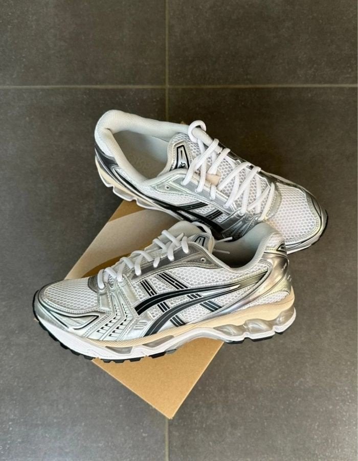 asics kayano 14, Vêtements | Hommes, Chaussures, Neuf, Blanc, Asics, Baskets