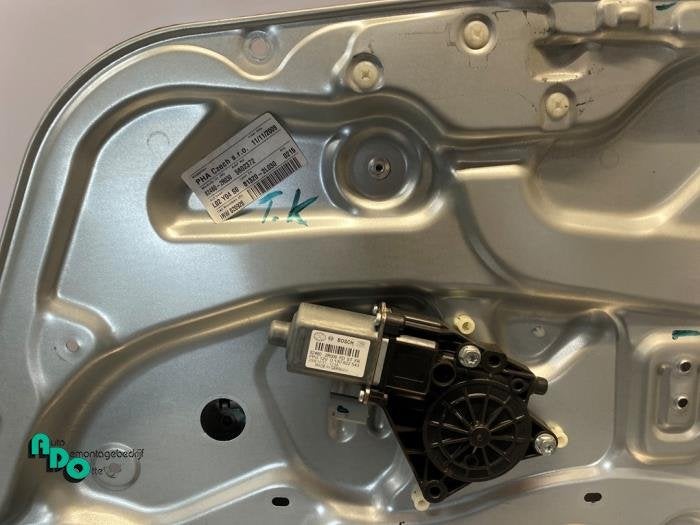 Mécanique vitre 4portes avant droite d'un Hyundai I30 (I30, Autos : Pièces & Accessoires, -, 3 mois de garantie, Utilisé, Hyundai
