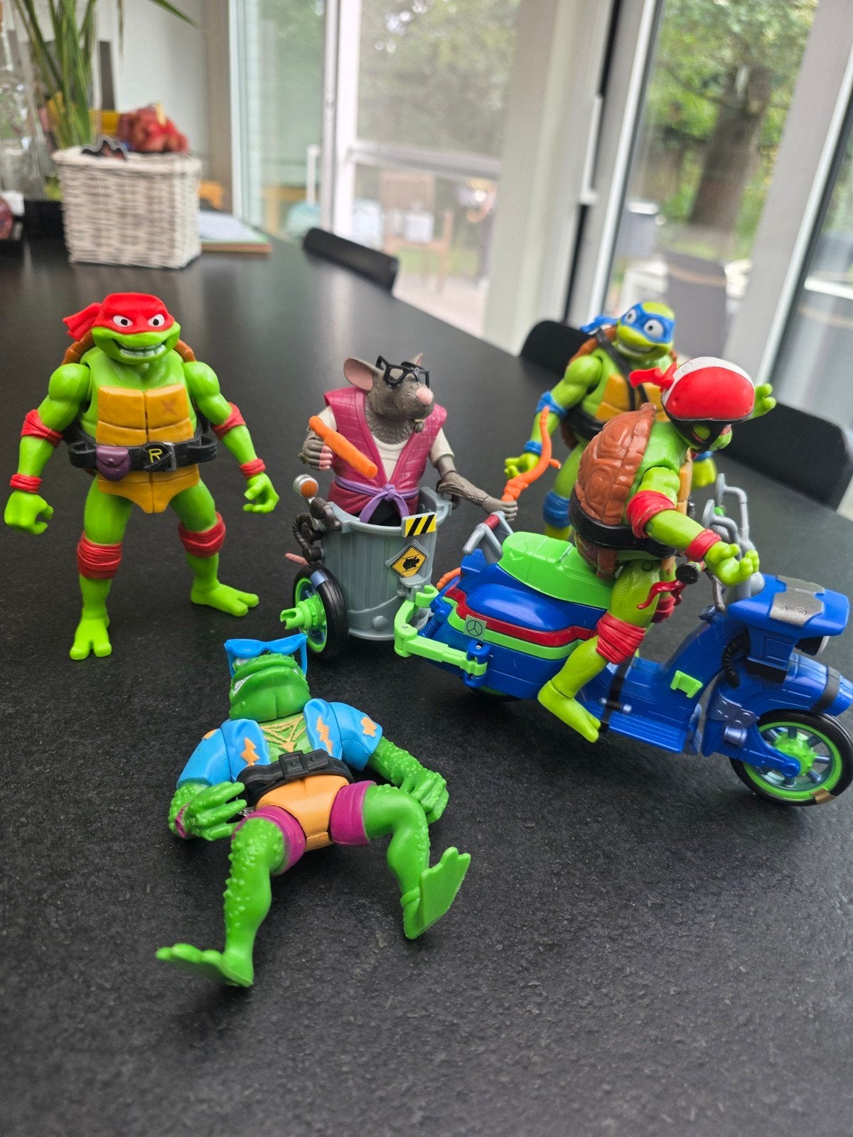 Ninja Turtles, Ophalen