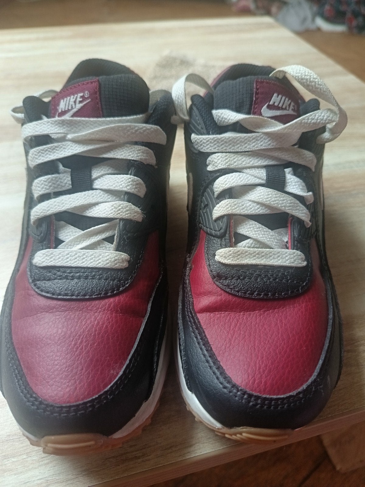 basket Nike air max enfant, Kinderen en Baby's, Kinderkleding | Schoenen en Sokken, Sportschoenen, Zo goed als nieuw, Jongen, Nike Air MAx