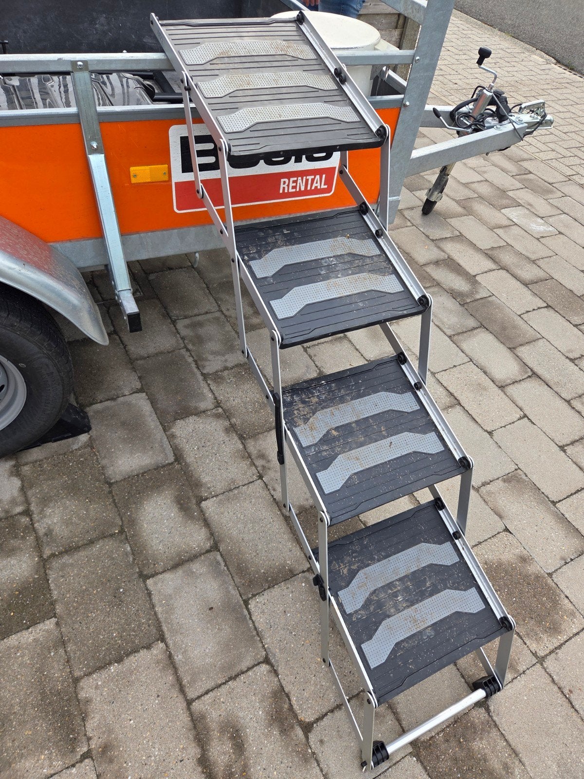 Escalier pliant en 4 étapes, escalier pour chien, Pliable ou rétractable/escamotable, Escalier, Moins de 2 mètres, Enlèvement