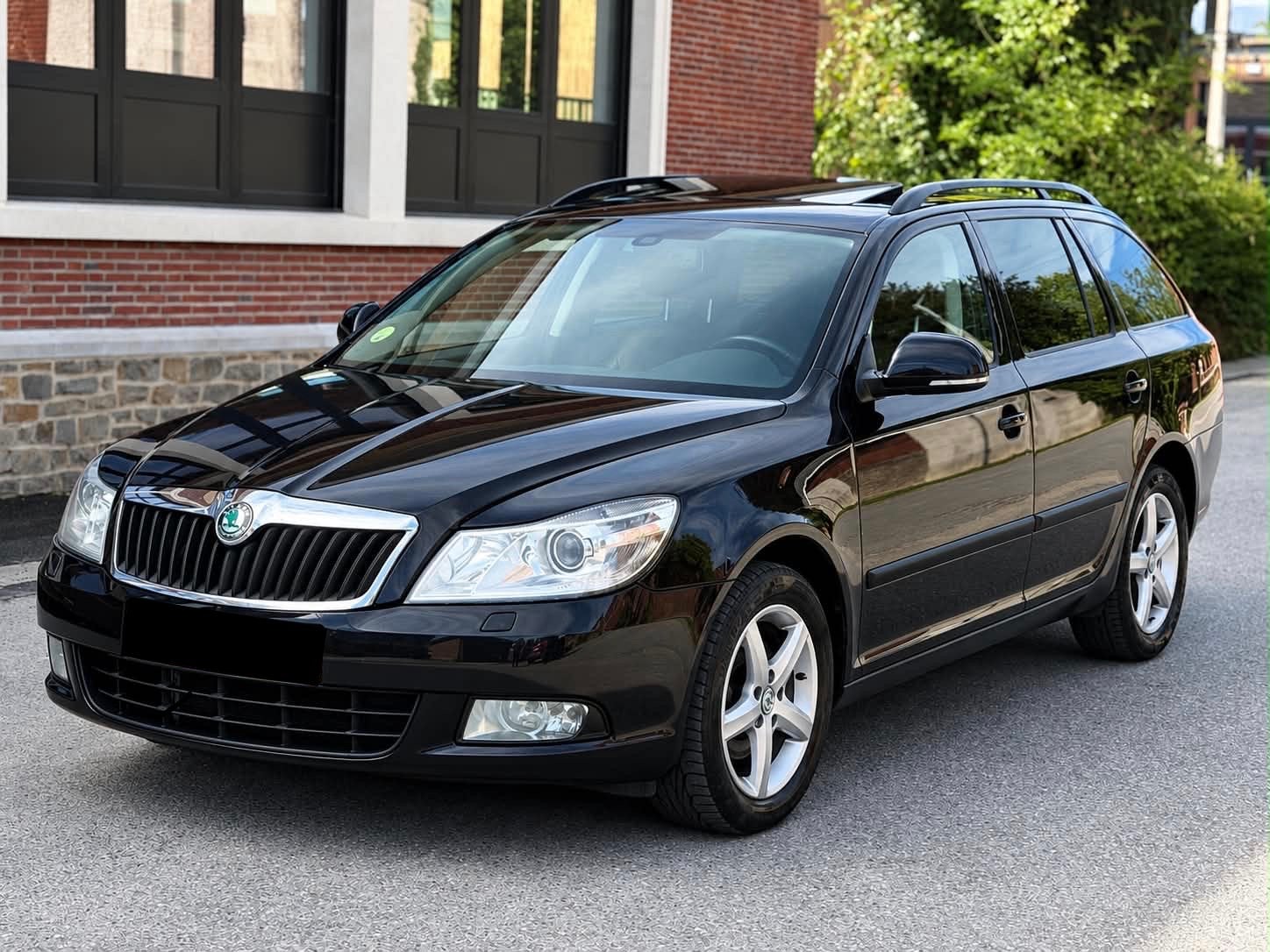 SKODA OCTAVIA LIMITED 2013 1.6 TDI 105CH  FULL OPTION, Autos, Cuir, Euro 5, Achat, Boîte manuelle