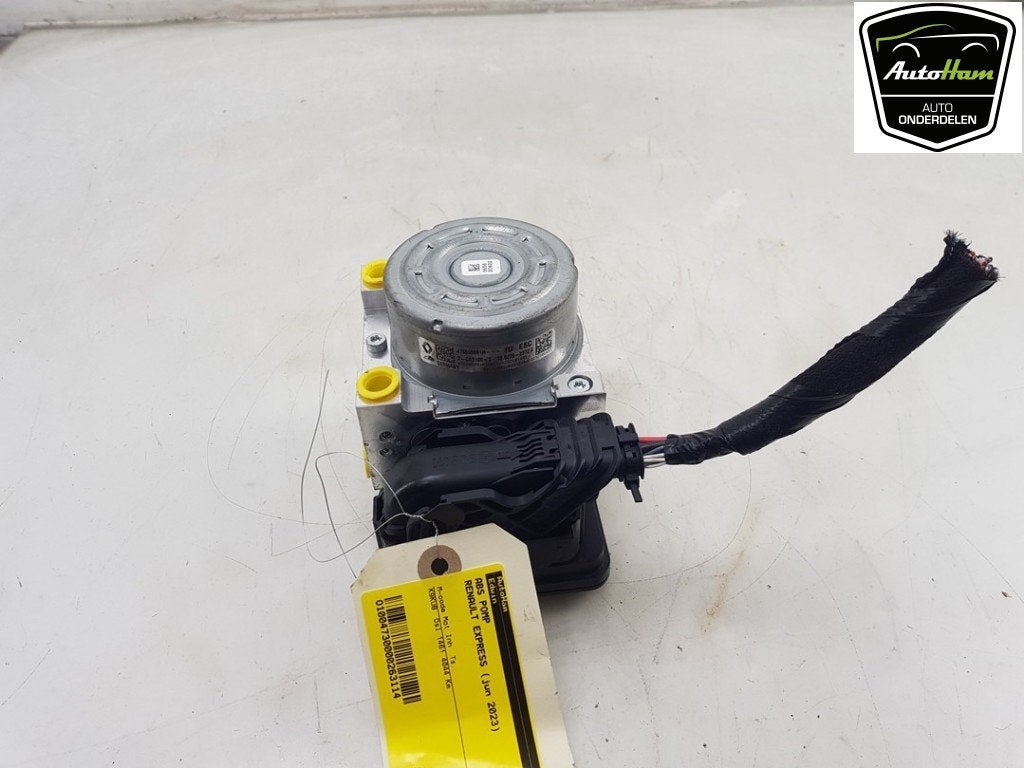ABS POMP ABS Renault Express (|476608081R|476607029R|), Gebruikt, Renault