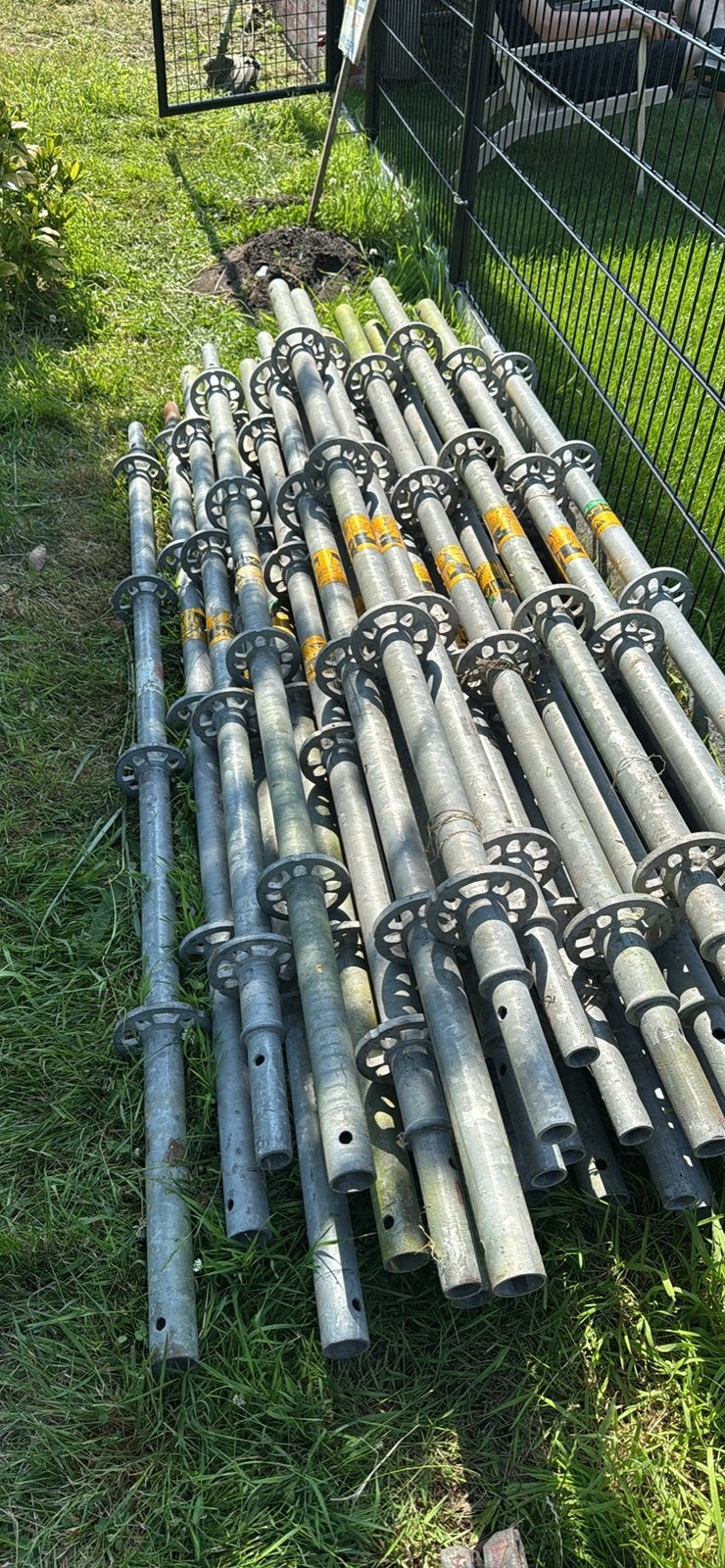 Stelling bouw 90m2, Doe-het-zelf en Bouw, Steigers, Gebruikt, Gevelsteiger, 5 meter of hoger, Ophalen
