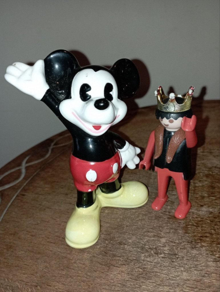691) Mickey Mouse beeldje ( Japan ), Ophalen of Verzenden, Mickey Mouse, Gebruikt, Beeldje of Figuurtje