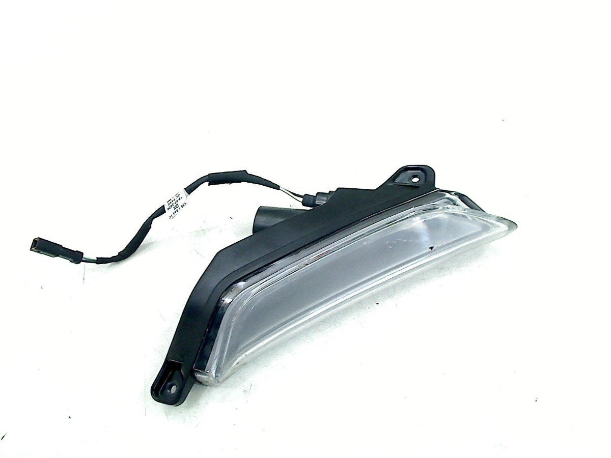KNIPPERLICHT RECHTS VOOR Ducati (53010441C), Dhr. S. di Majo, Gebruikt, Info@cama-motorparts.nl, P.J. Troelstraweg 8 8
3144 CX  MAASSLUIS, NL