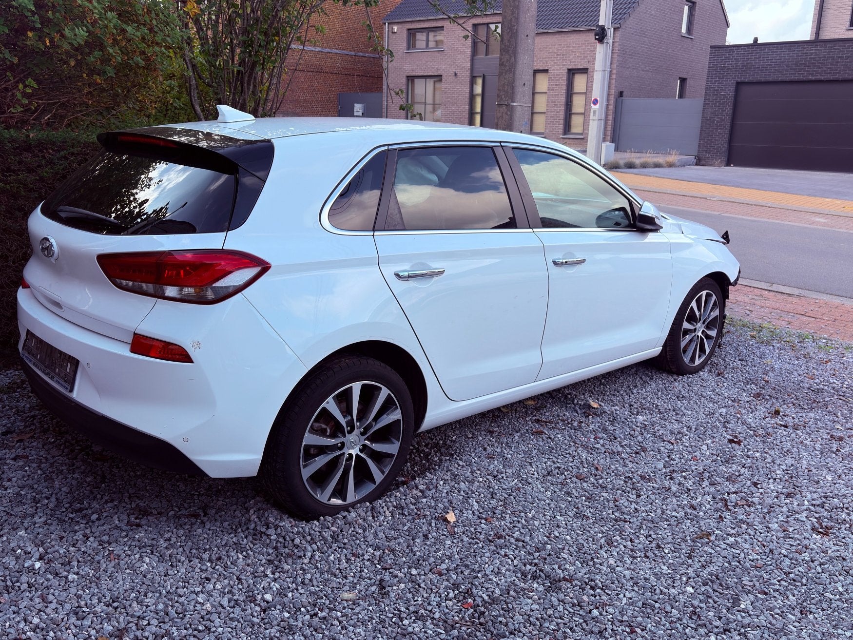 HYUNDAI I30 AUTOMATISCHE TRANSMISSIE, Auto's, Automaat, 4 cilinders, Wit, Leder