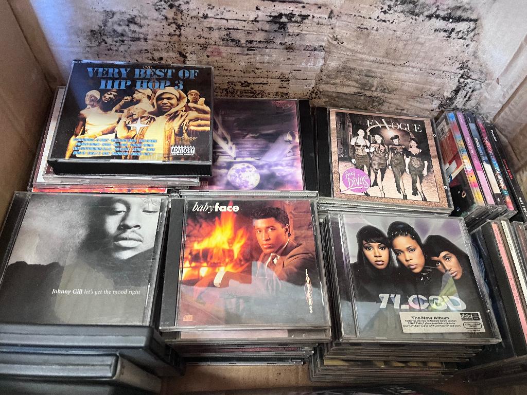 Ongeveer 200 CD'S en enkele DVD's TE KOOP JAREN 90/2000, Cd's en Dvd's, Cd's | R&B en Soul, Ophalen, Gebruikt, 1990 - 1999, R&B