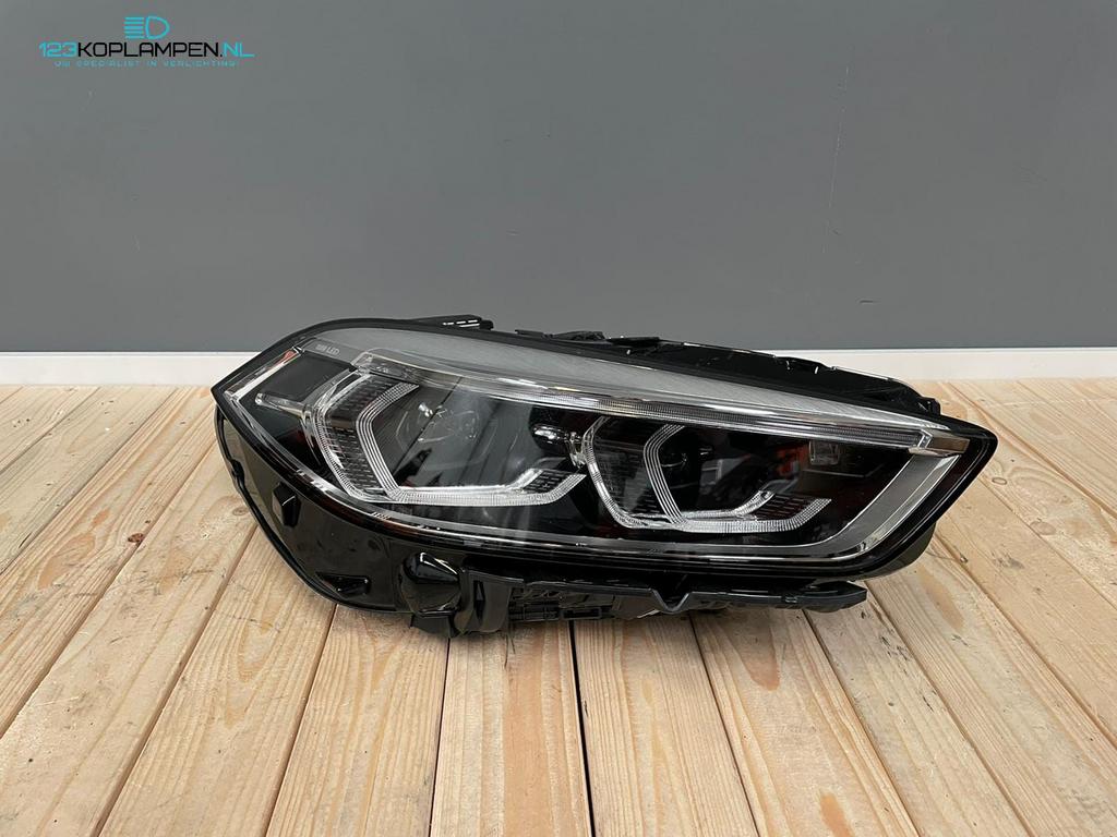 BMW 1 Serie F40 Adaptive LED koplamp rechts, -, -, Enlèvement, Utilisé
